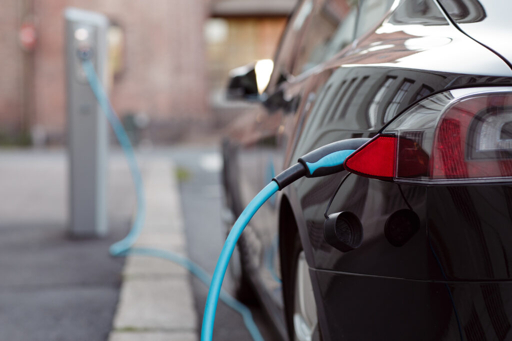 Auto opladen